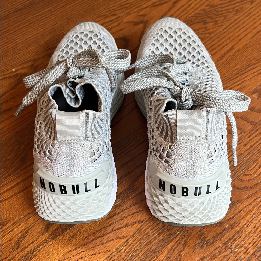 NOBULL Women's Allday Knit Light Gray Size 7.5 Great condition